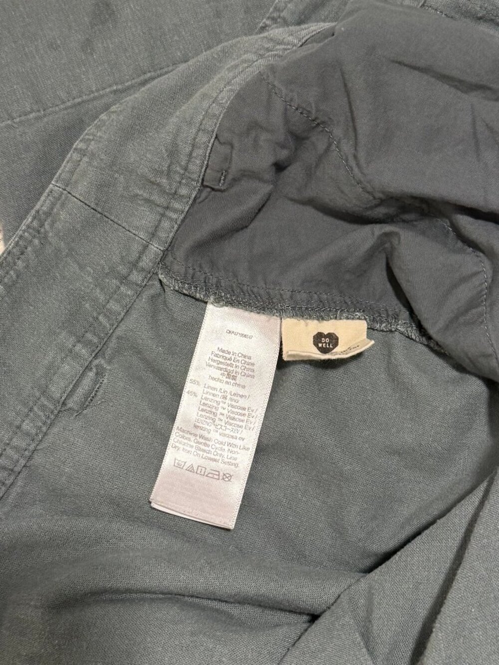 Madewell Wide Leg Pleated Cargo Pants in Linen-Blend - Picture 7 of 8